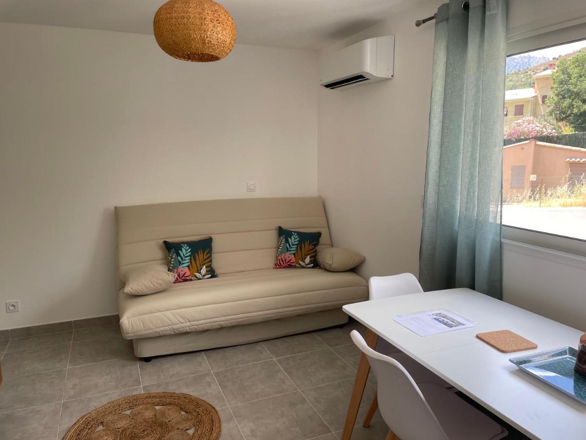 Les Jardins De Saint Pancrace Apartment Corte  Bilik gambar